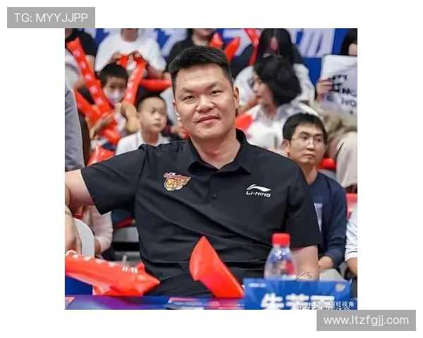 广东男篮官方宣布徐昕续约并租借加盟广州龙狮 租借期为四年 广东男篮官方宣布徐昕续约并租借加盟广州龙狮 租借期为四年